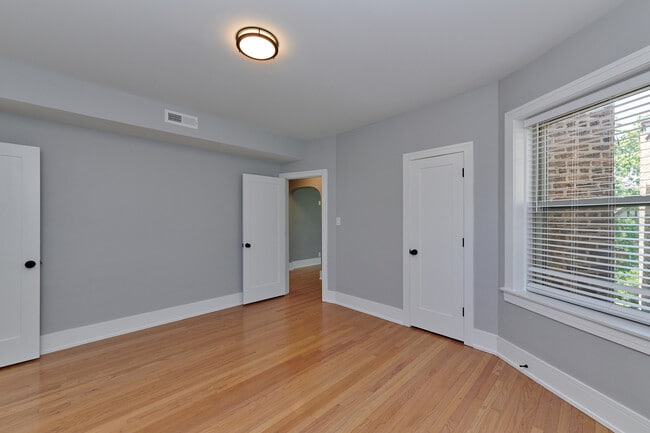 Photo - 5439 N Campbell Ave Unit 3