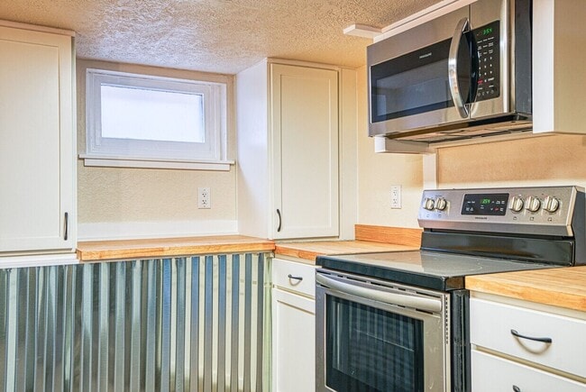 Photo - 255 1st Ave E N Unit 3