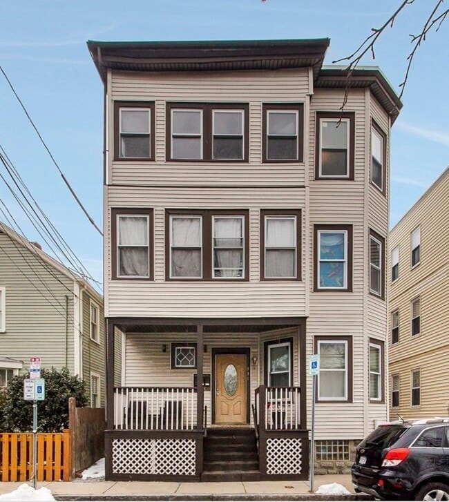 Photo - 339 Allston St Unidad 2