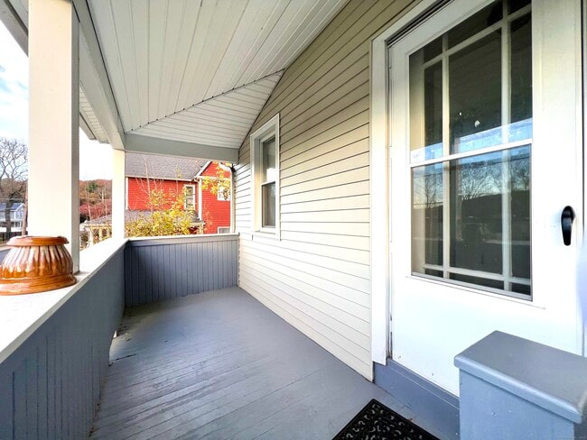 Photo - 25 Golden Hill St Unidad 2