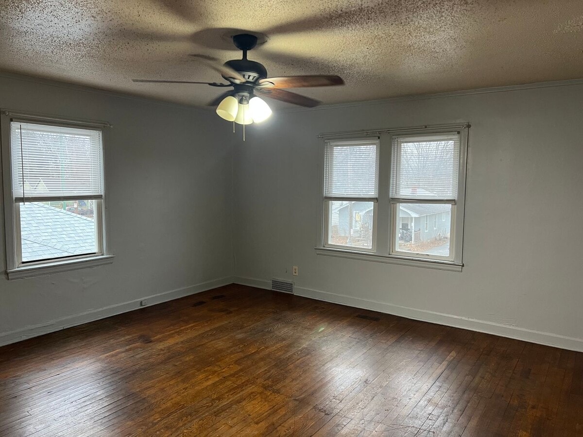 Downtown Springfield Unit - Downtown Springfield Unit