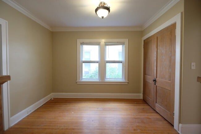 Photo - Emerson Apartments