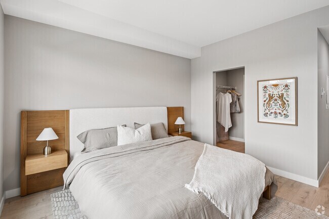 2BR, 2BA - 1,190SF - Primary Bedroom