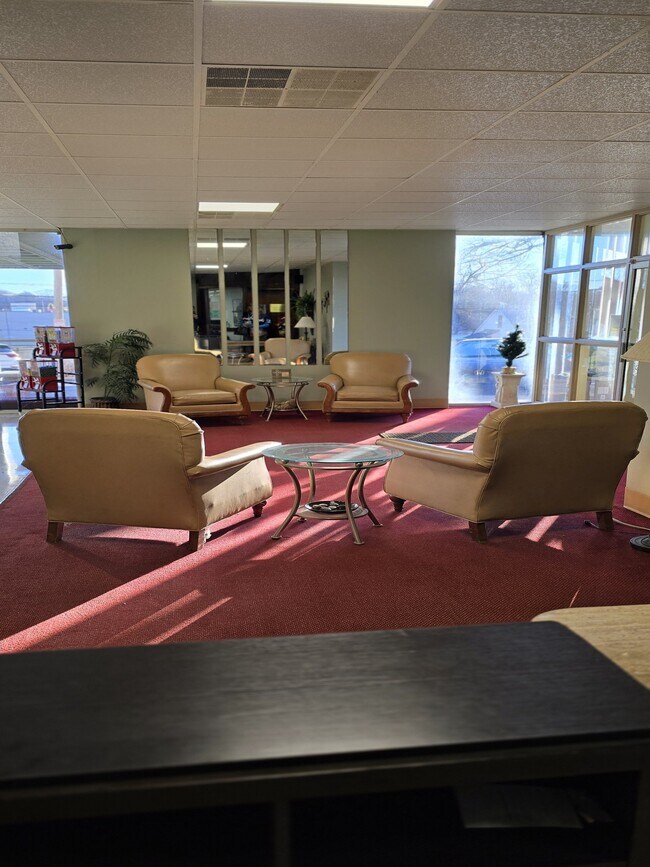 Photo - 1271 Poplar Ave Unit 906