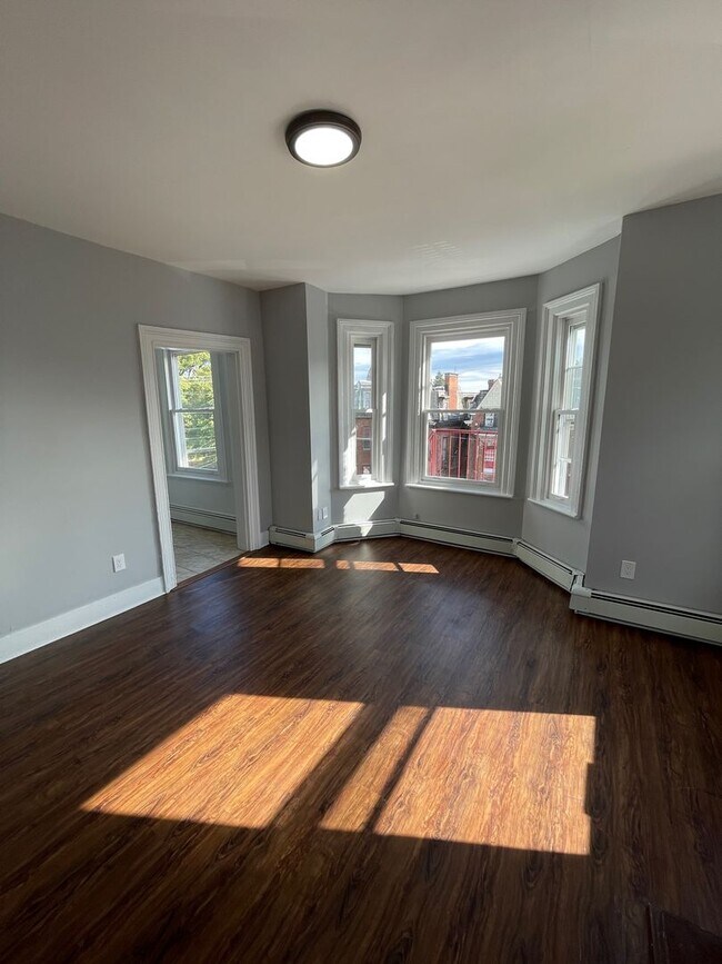 295 Liberty St Unit 3