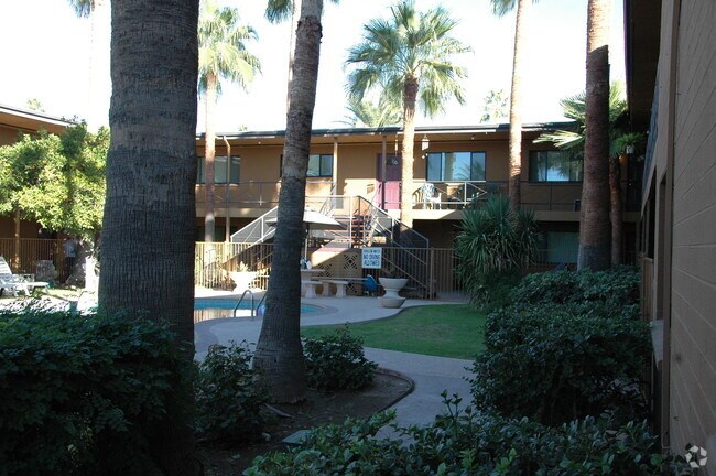 Photo - Savoy Plaza Apartments