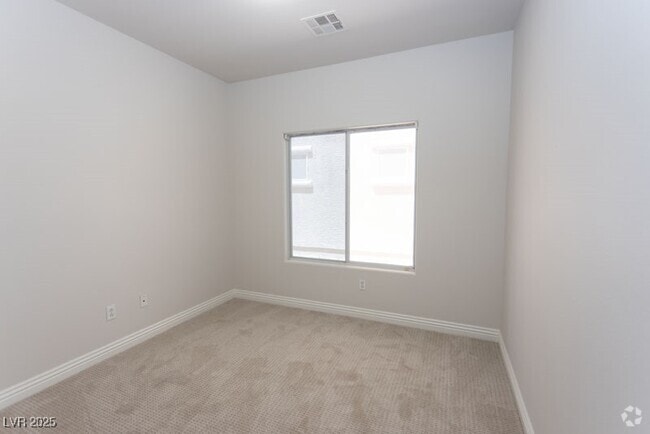 Building Photo - 313 Gemstone Hill Ave Rental
