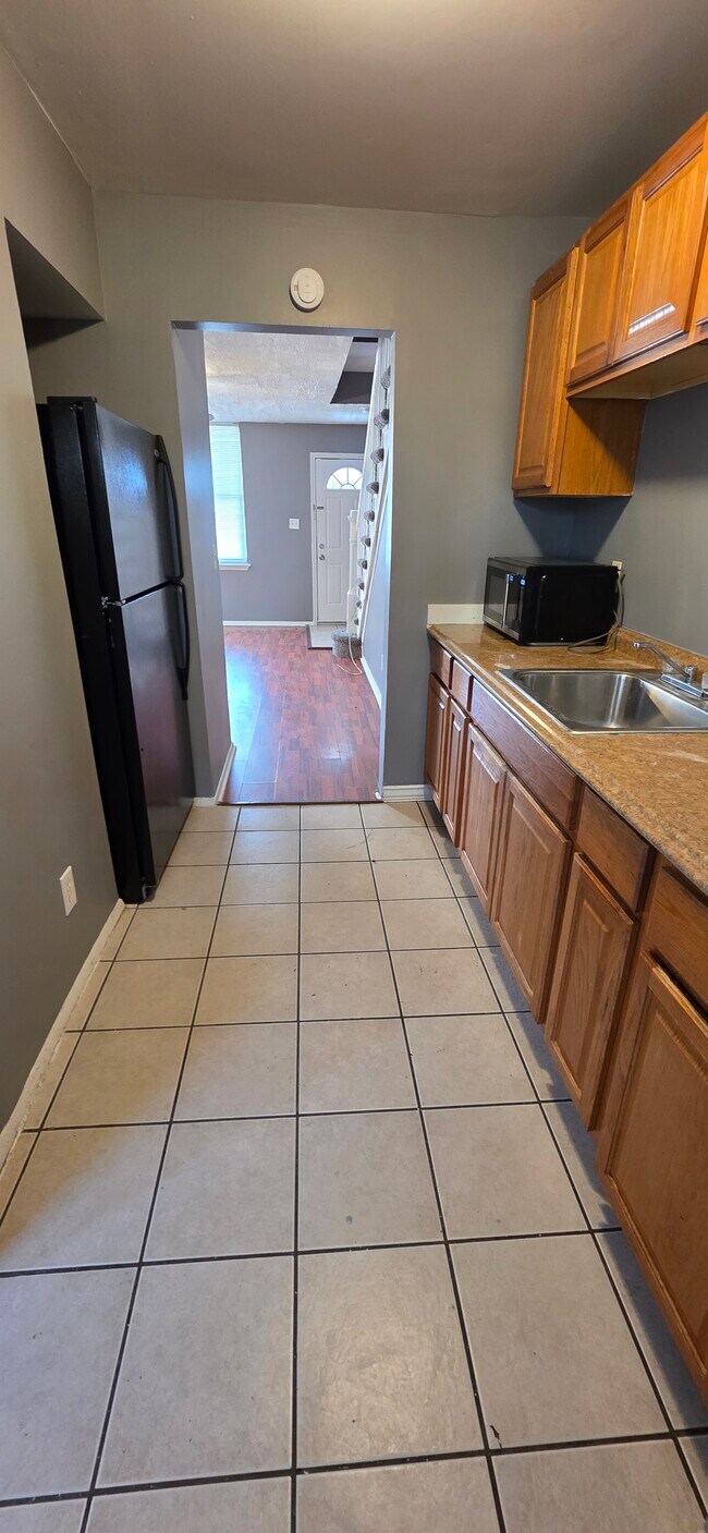 Photo - 907 N Rosedale St