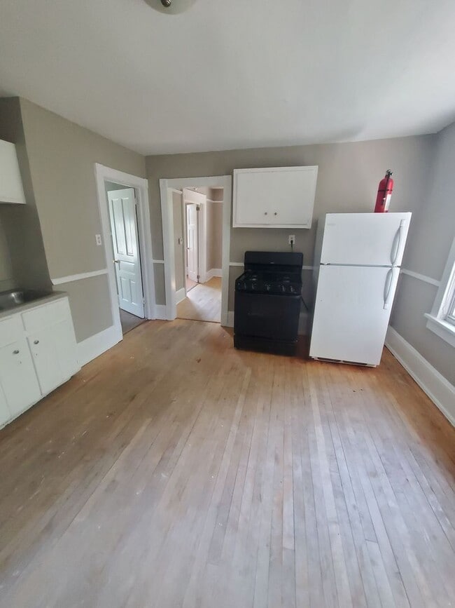 Photo - 3402 N Fratney St Unit 3402 Upper