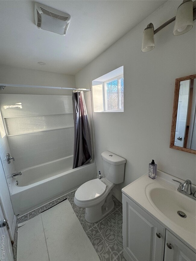 Photo - 16 Rock Hill Rd