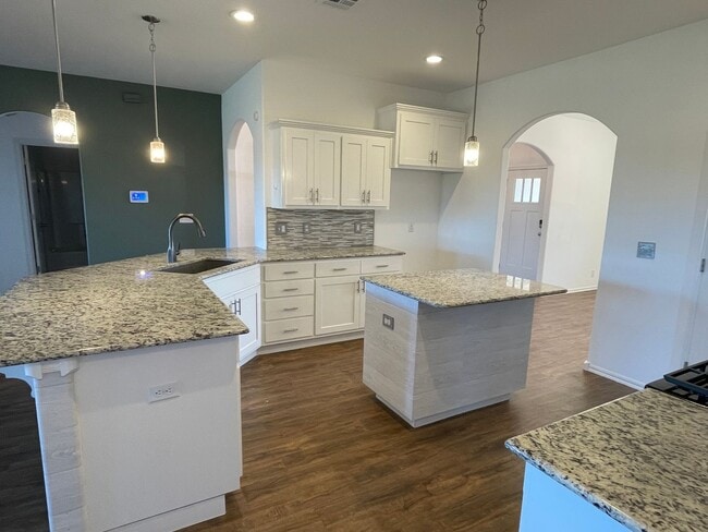 Photo - Spectacular 4 bedroom, 2 bath home in Owasso