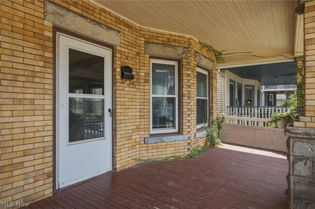 Photo - 1373 Thoreau Rd