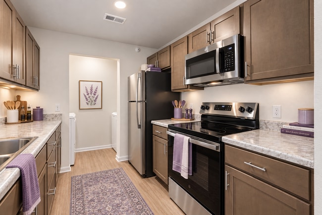 Cottonwood Creek Apartments