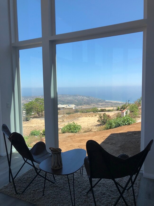 Photo - 30001 Zenith Point Rd