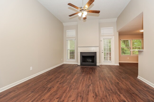 Photo - 3868 Round Rock Dr