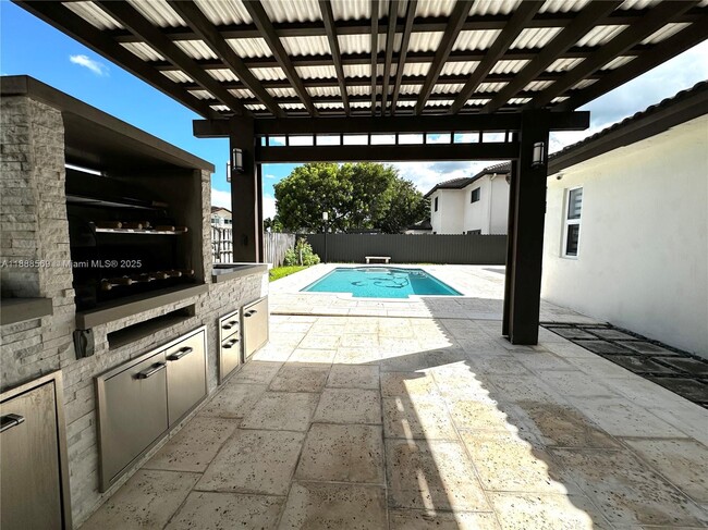 Photo - 18201 SW 149th Ave