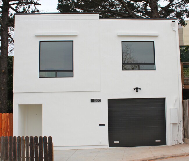 Front Facade - 560 Franconia St House