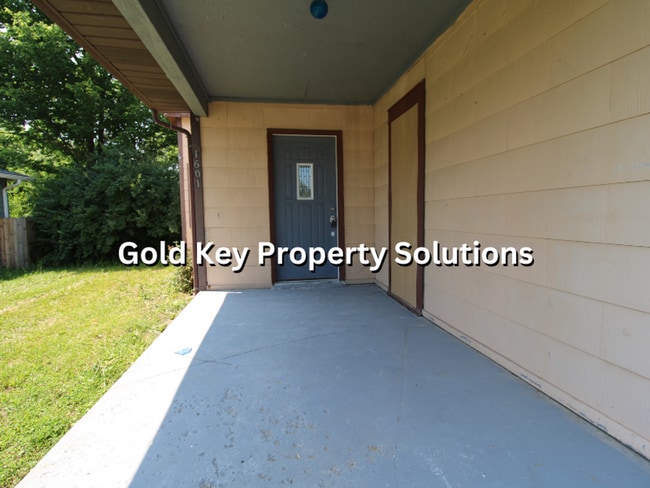 Photo - MUNCIE Updated 2 BR 1 BA House with New Kitchen Appliances (SECTION 8 APPROVED)