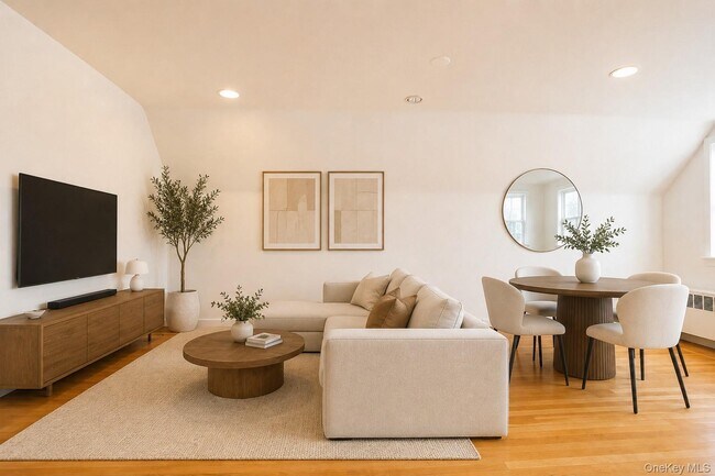 545 E Park Ave
