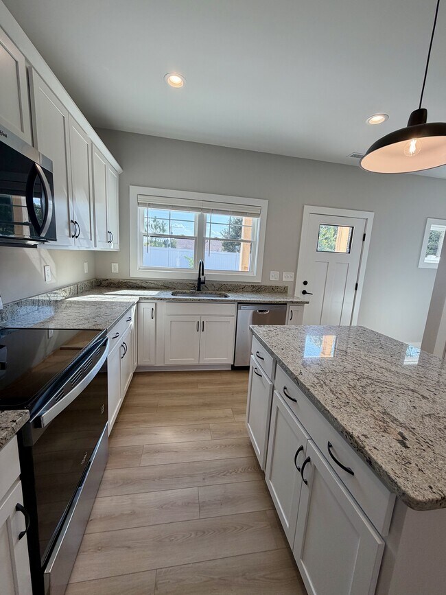 Photo - 118 Beechwood Dr Unit C