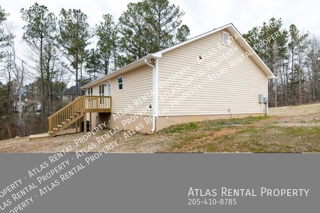 Photo - 1002 Lauren Cir E