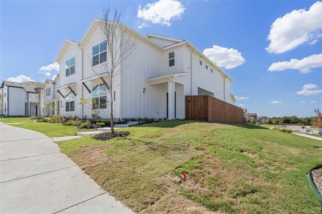 3453 Lake District Ln