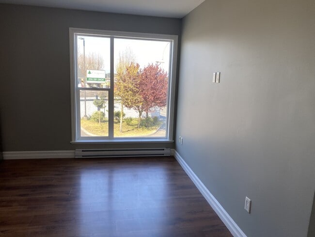 Photo - 190 Nicol St Unit 201