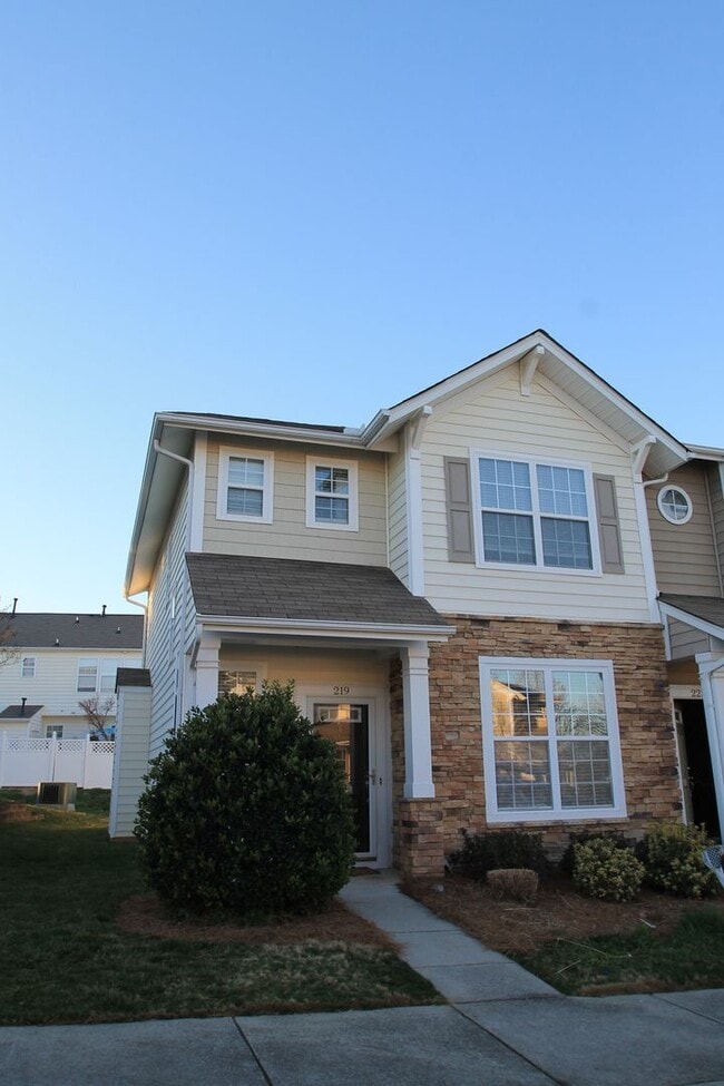 Photo - Exclusively offered by MUSE REALTY, LLC