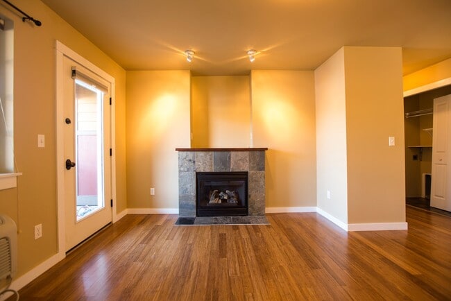 Photo - 4645 Bembrick St Unit 1D
