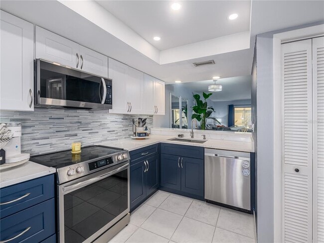 Photo - 120 Caryl Way