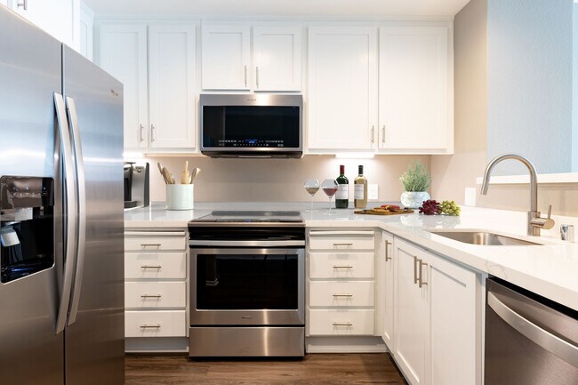 Santana Row apartments — community photo