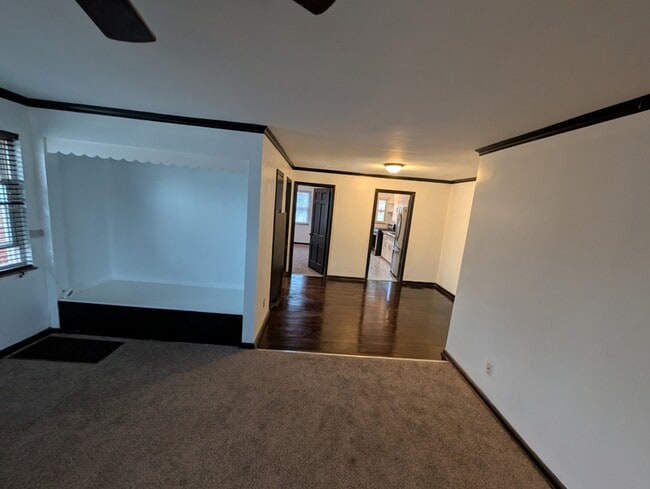 Photo - 722 Kenwick Rd