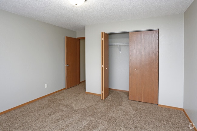 Photo - Cleveland Heights Apartments