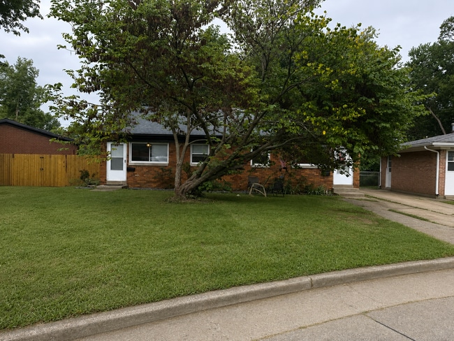 Photo - 904-904 W Fairlawn Cir Unit 902