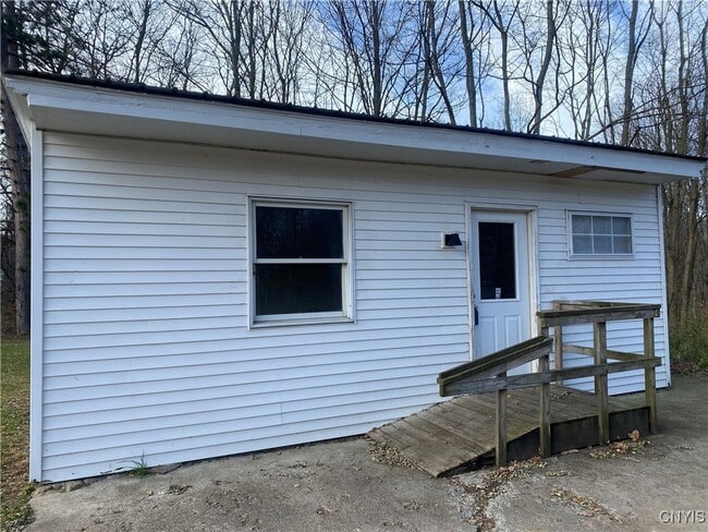 Photo - 660 County Rte 1