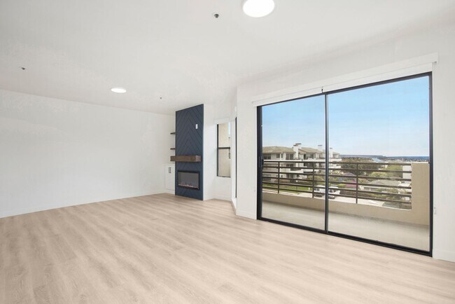 240 Nice Ln Unit 211