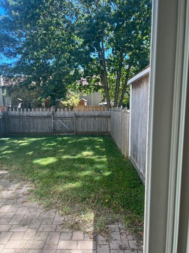Building Photo - 931 Seabreeze Ct Rental