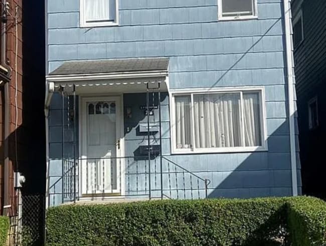 Building Photo - 716 Coleman Ave Rental