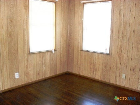 Building Photo - 910 San Antonio St