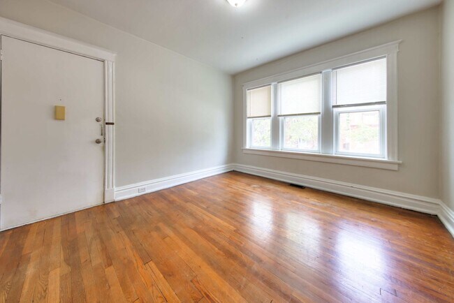 Photo - 3144 Magnolia Ave Unit 1E