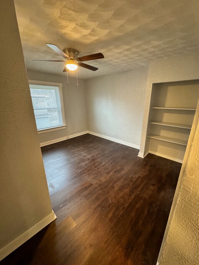 Photo - 1226 Huffman Ave