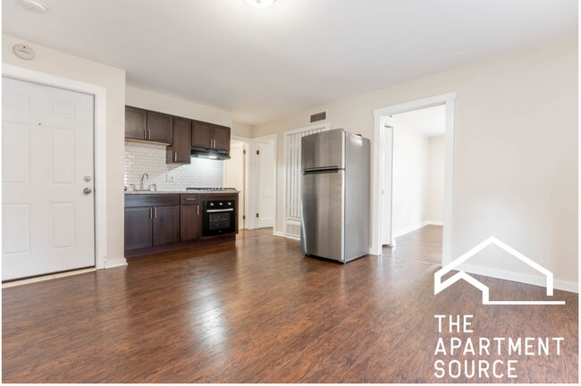 Photo - 1501 W Fullerton Ave Unidad 1R