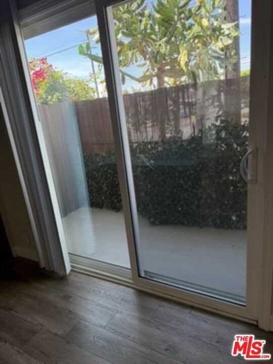 Photo - 7504 Sepulveda Blvd