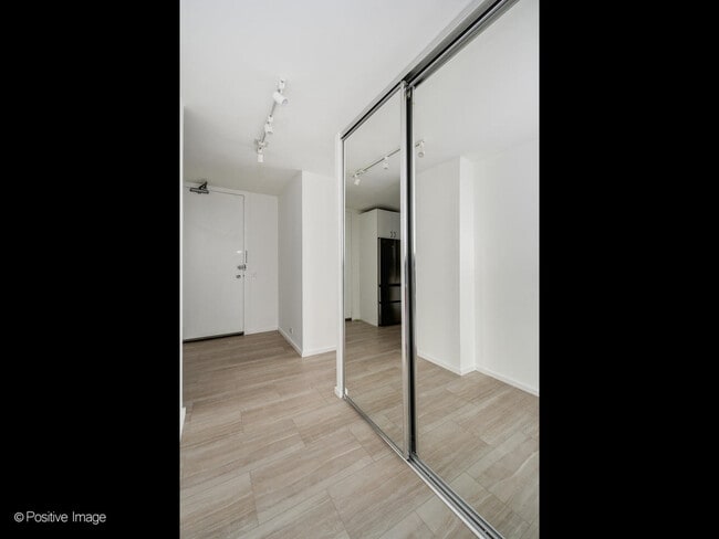 Photo - 340 W Diversey Pkwy Unit 2616