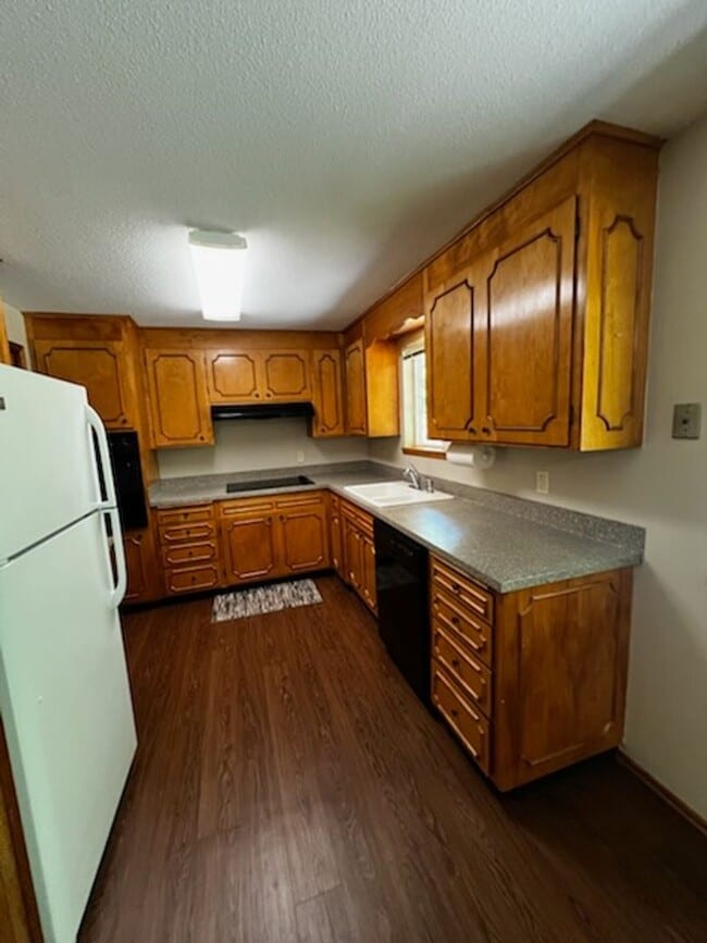 Lovely Lakewood single level 3 Bedroom 2 f... - Lovely Lakewood single level 3 Bedroom 2 f... Casa