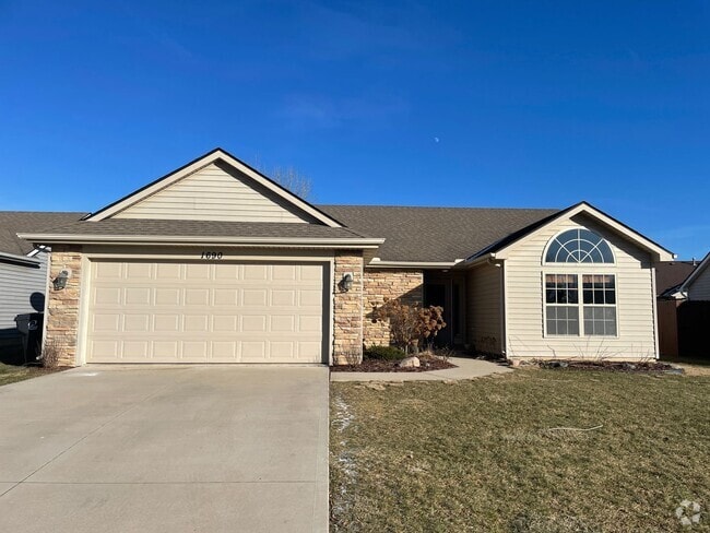 Building Photo - Home for rent by Capital Property Management