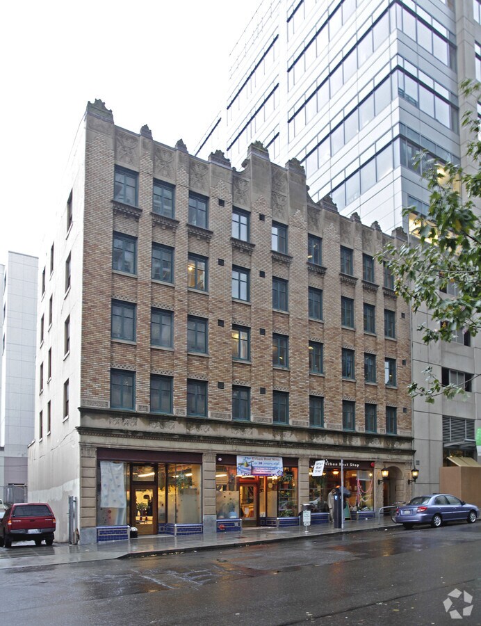 Photo - Julie Apartments