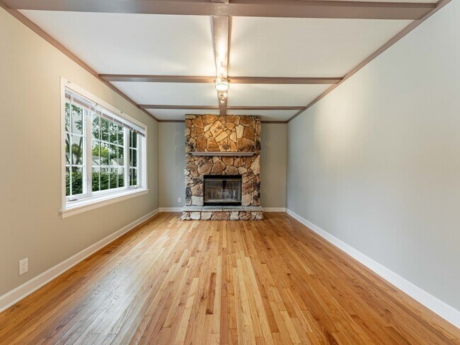 5368 Otto Pl