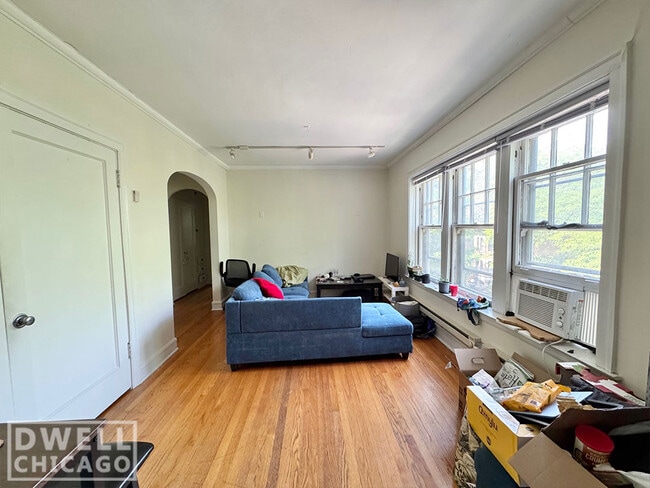 Photo - 2149 N Fremont St Unidad 1