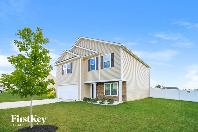 Photo - 281 Estelle Dr